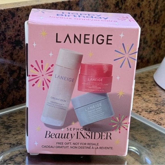 LANEIGE Hydration Gift Set - Picture 1 of 1